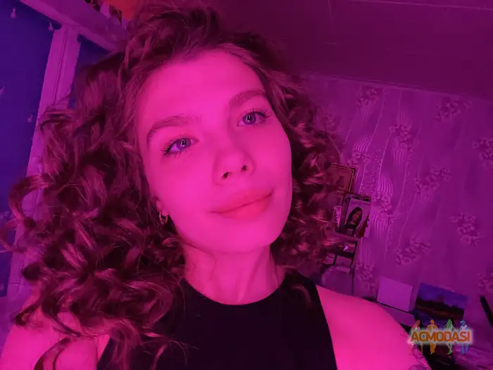 Кристина  Хорунжа фото №1939631. Загружено 27 Октября 2025