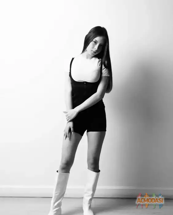 Насырова Ильфатовна Элина фото №1948313. Загружено 26 Февраля 2026