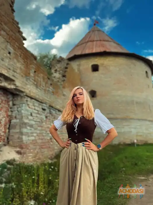 Mishelle  Komissarova фото №1956727. Загружено 20 Июля 2026