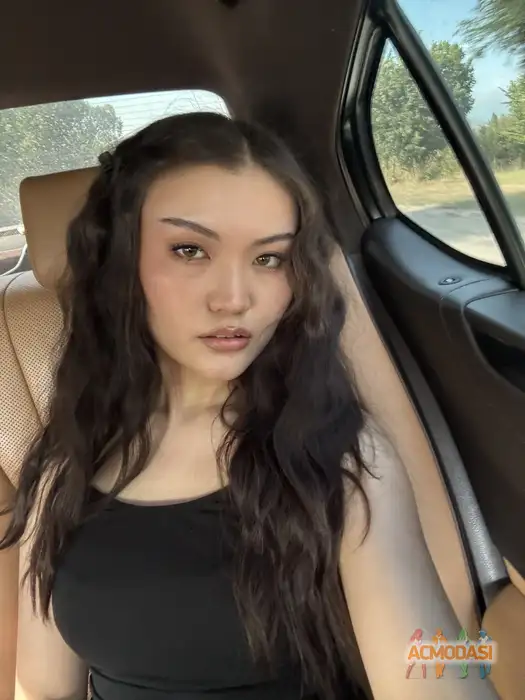 Tumara  Jusupbekova фото №1959547. Загружено 01 Сентября 2026