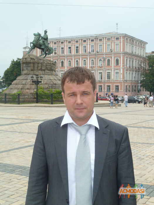 Виталий Николаевич Слипенко фото №782302. Загружено 28 Ноября 2014