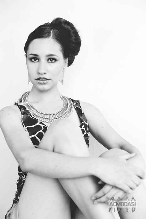 Ирина   фото №498369. Загружено 25 Сентября 2013