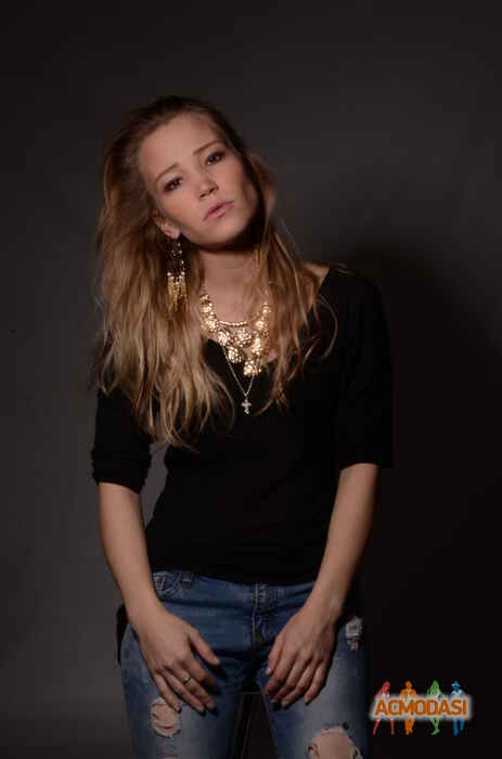 Юлия Анатольевна Валова фото №850012. Загружено 16 Апреля 2015