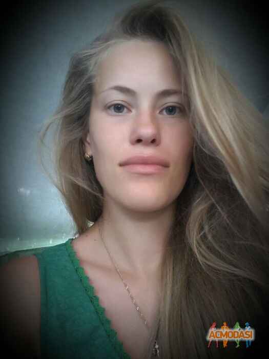 Аня Леонидовна Василенко фото №901103. Загружено 07 Августа 2015