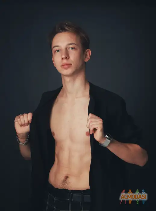 Артем  Рышковский фото №1944190. Загружено 24 Декабря 2025