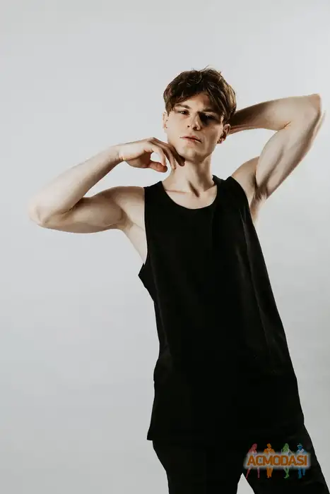 Владислав  Курсачев фото №1944446. Загружено 01 Января 2026