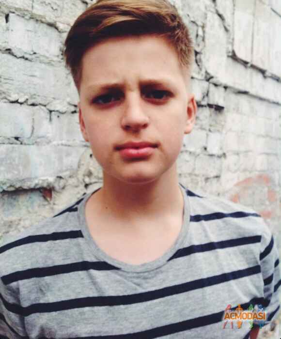 Вова  Мацарский фото №706052. Загружено 09 Августа 2014