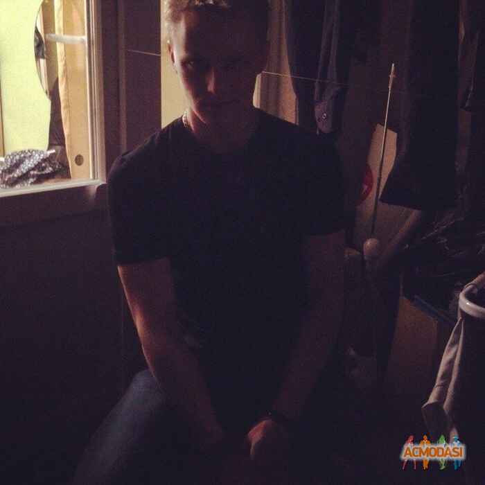 Дин  Сафирон фото №690288. Загружено 14 Июля 2014