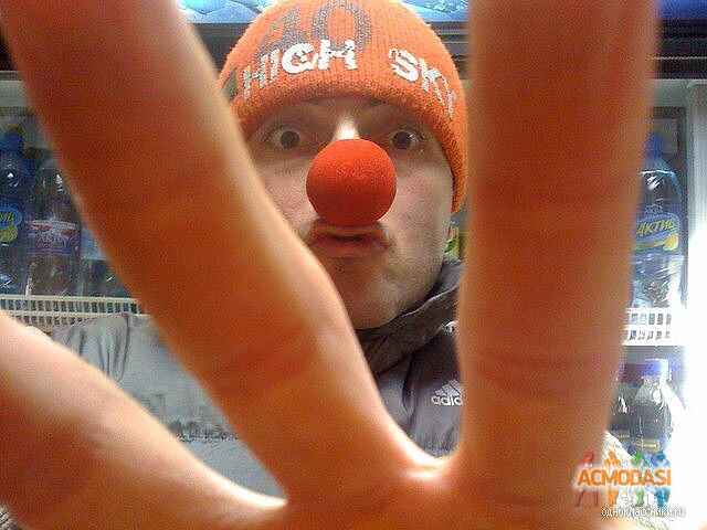 Avik  Orduhanyan фото №859271. Загружено 11 Мая 2015