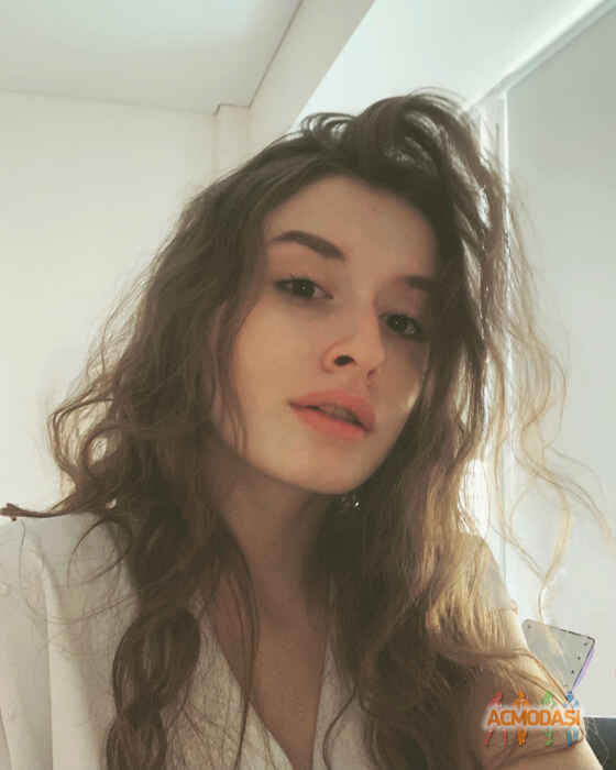 Алина  Назарова фото №1648863. Загружено 22 Октября 2020