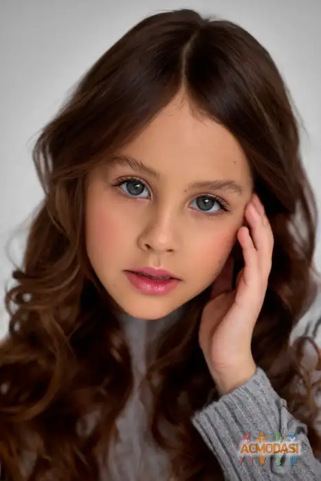 Николь  Коротаева фото №1944892. Загружено 07 Января 2026