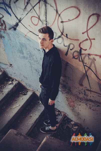 Родион Русланович Зиновьев фото №662323. Загружено 01 Июня 2014