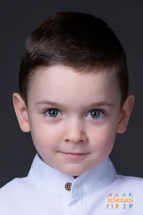 Роман Дмитриевич Коршунов фото №1943654. Загружено 14 Декабря 2025