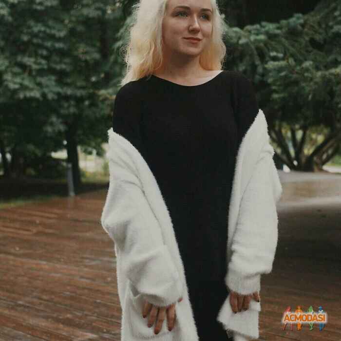 Вера Игоревна Грибанова фото №1222899. Загружено 07 Сентября 2017