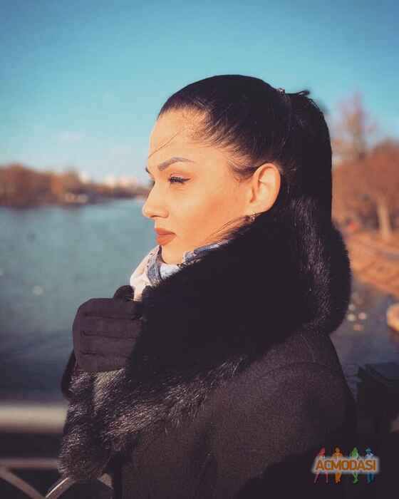 Сабина  Бедирханова фото №1690912. Загружено 15 Марта 2021