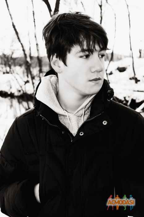 Руслан Джавидович Алиев фото №554854. Загружено 18 Декабря 2013