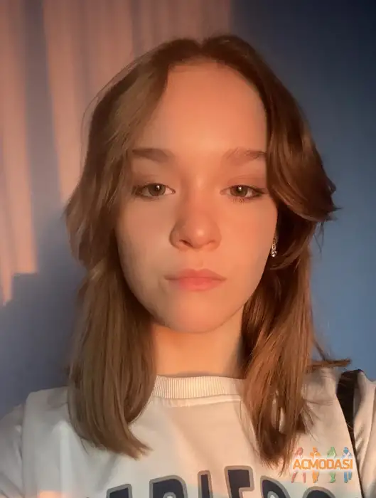 Арина  Рослик фото №1936345. Загружено 15 Сентября 2025