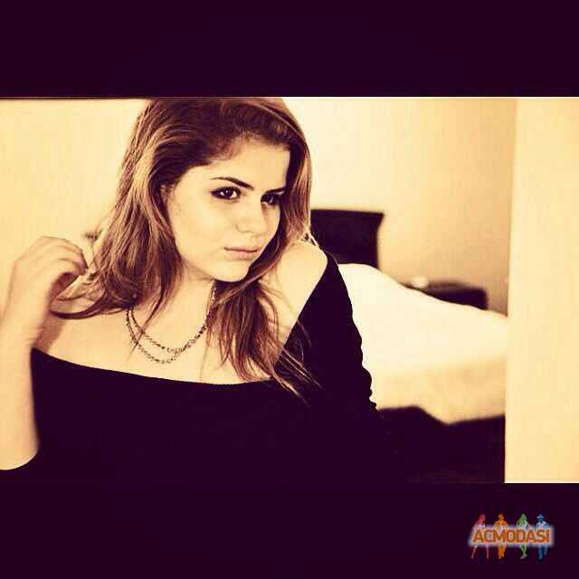 Яна Вадимовна Тарасова фото №919711. Загружено 11 Сентября 2015