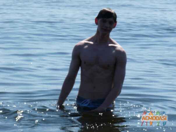 Владислав Романович Александров фото №322206. Загружено 09 Января 2013