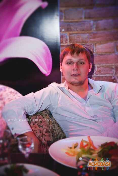 Станислав  Слугин фото №109447. Загружено 22 Ноября 2011