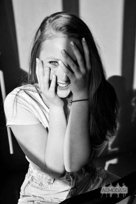 Александра Олеговна Суркова фото №1152657. Загружено 01 Марта 2017