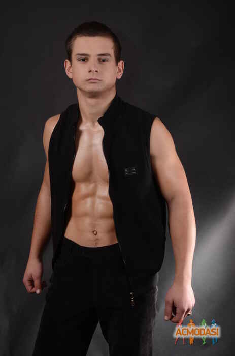 Олег Олеговичь Ищук фото №584601. Загружено 30 Января 2014