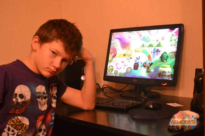 Богдан Русланович Гуменный фото №492404. Загружено 16 Сентября 2013