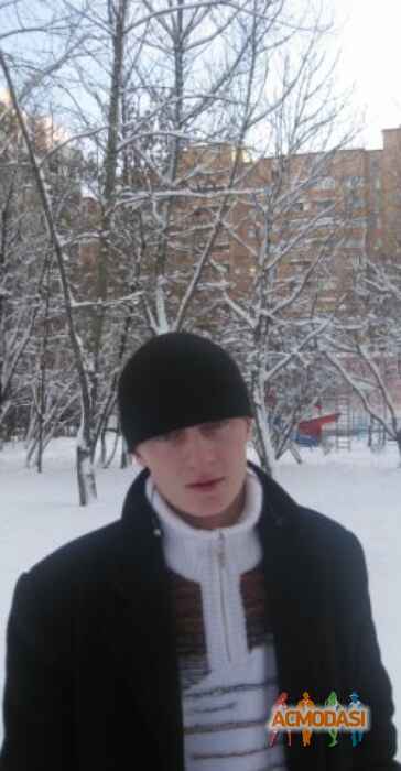 Женя Сергеевич Новосёлов фото №142047. Загружено 02 Февраля 2012