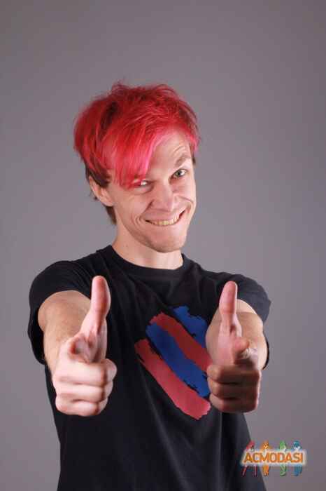 Роман   фото №1541422. Загружено 19 Ноября 2019