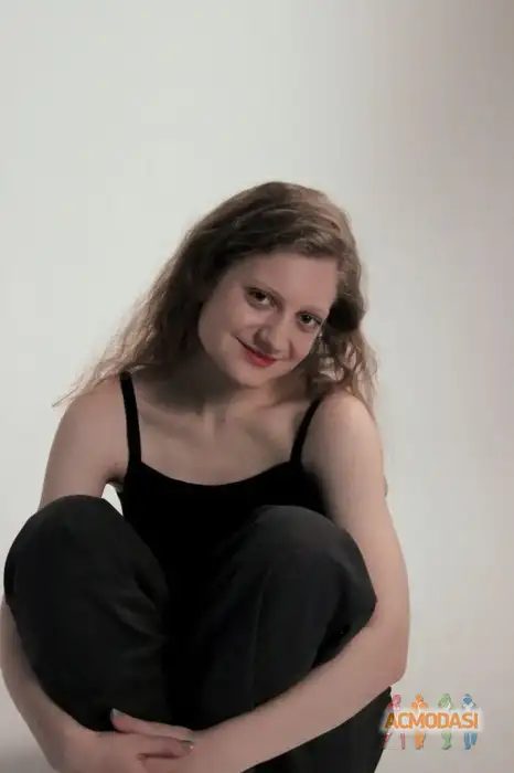 Полина  Строкова фото №1937974. Загружено 04 Октября 2025