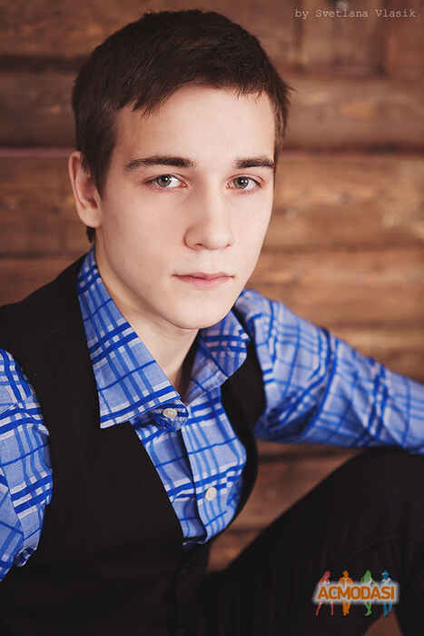 Севостьянов Владислав Викторович фото №310159. Загружено 15 Декабря 2012