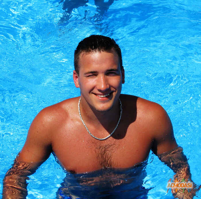 Антон  Дьяченко фото №899196. Загружено 04 Августа 2015