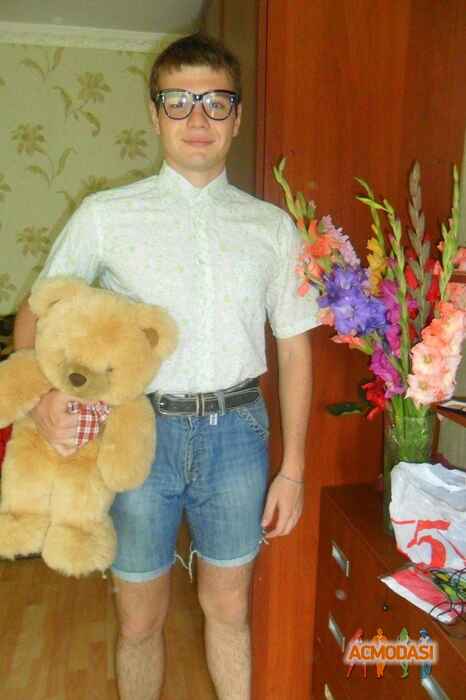 Дмитрий Андреевич Усубян фото №796368. Загружено 03 Января 2015