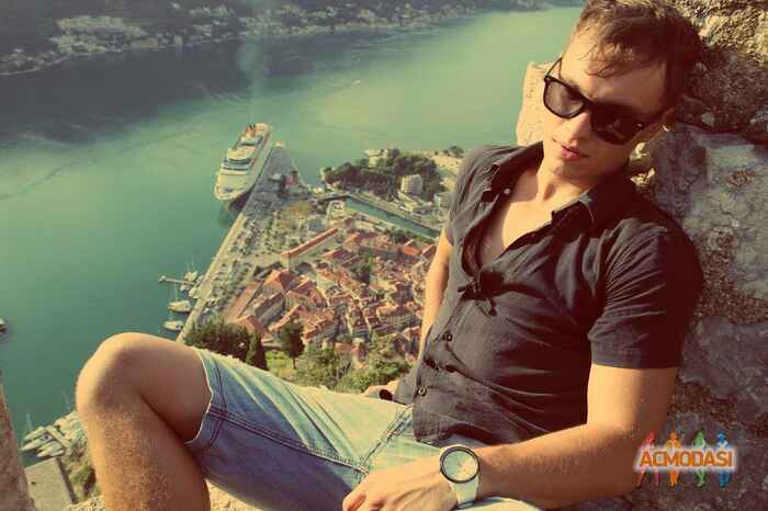 Петр  Ливада фото №513720. Загружено 18 Октября 2013