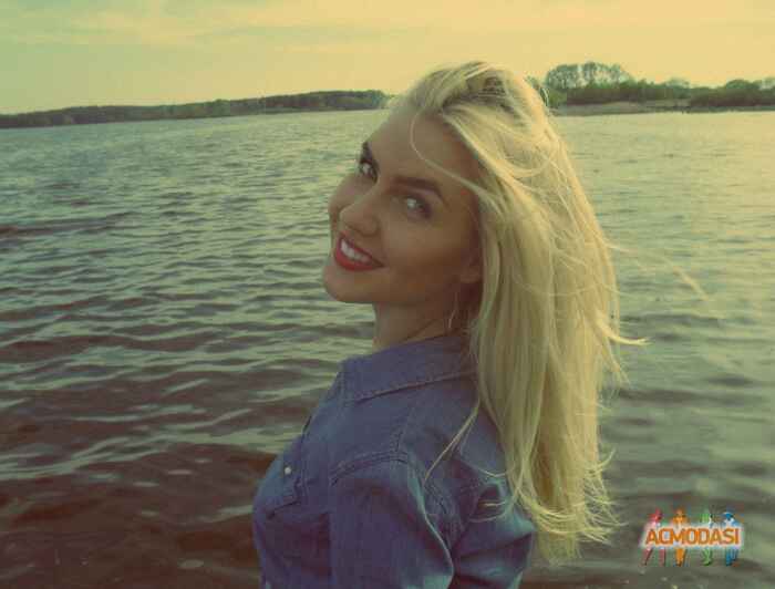 Вероника Игоревна Савчиц фото №929789. Загружено 01 Октября 2015