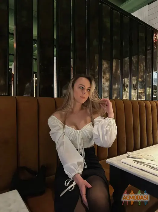 Алёна   фото №1871032. Загружено 15 Октября 2023