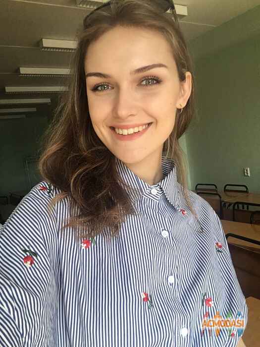 Лиза Калинина Фото В Купальнике