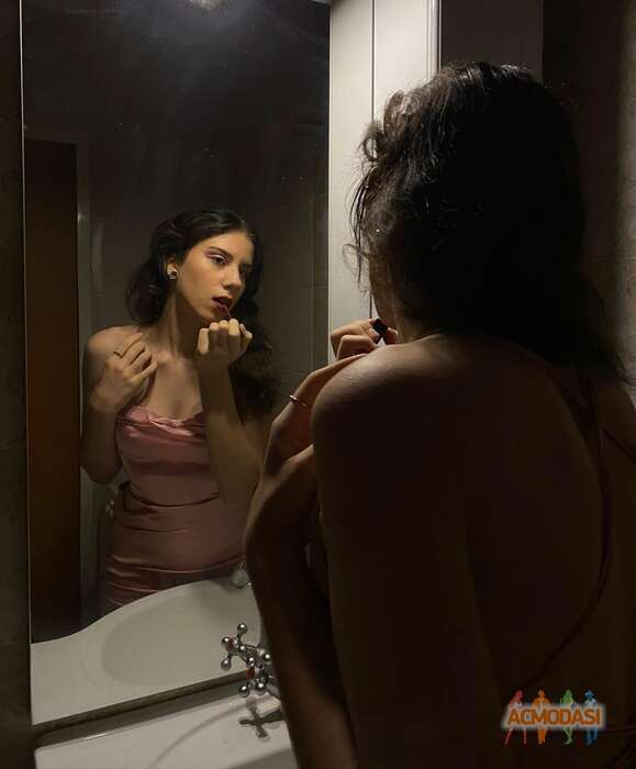 Даниэла  Маркович фото №1781332. Загружено 03 Марта 2022