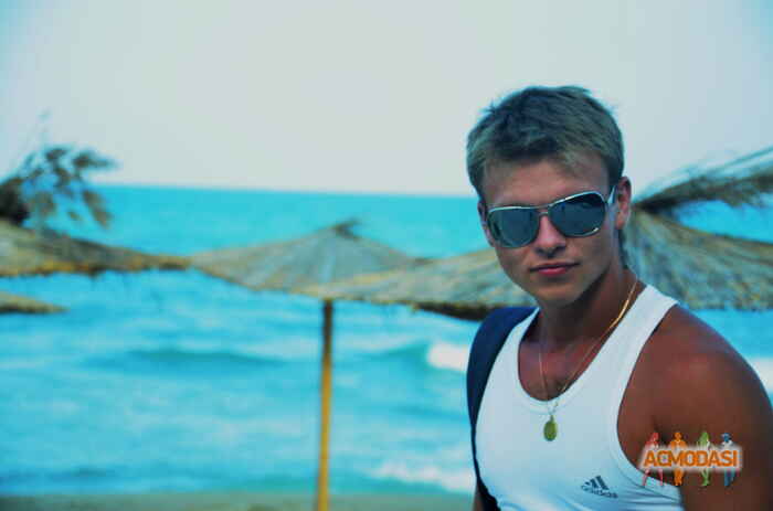 Юрій Юрійович Серганюк фото №284665. Загружено 06 Ноября 2012