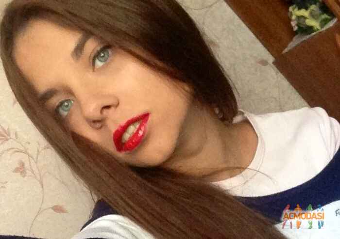 Ломоносова Валентина Олеговна фото №578969. Загружено 23 Января 2014