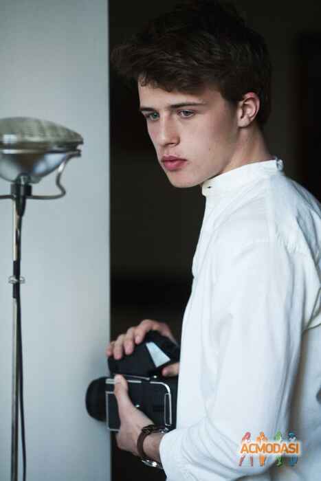 Роман Александрович Голуб фото №649952. Загружено 09 Мая 2014