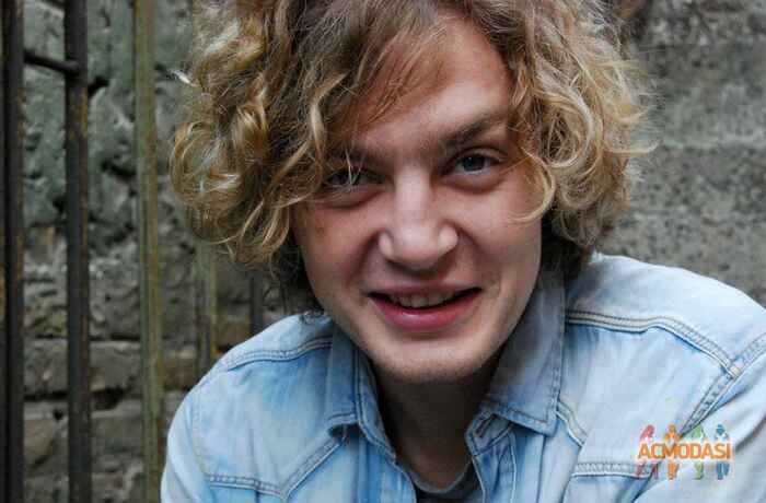 Антон Олегович Ерёмин фото №299182. Загружено 28 Ноября 2012