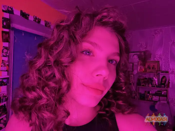 Кристина  Хорунжа фото №1939632. Загружено 27 Октября 2025