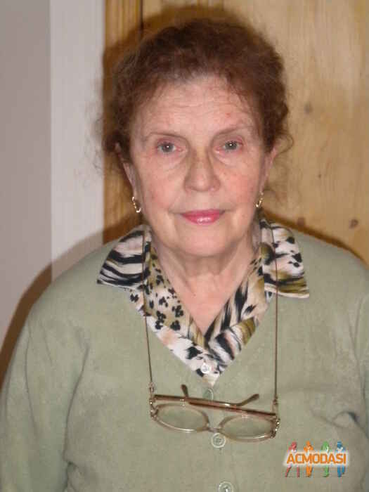 Надежда Эмильевна Стратилатова фото №634134. Загружено 11 Апреля 2014