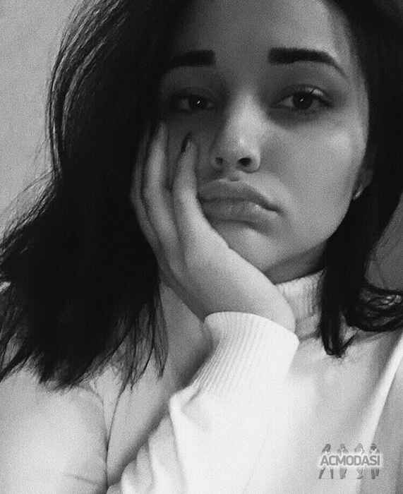 Дилара Рустамовна Азизова фото №1415855. Загружено 23 Января 2019