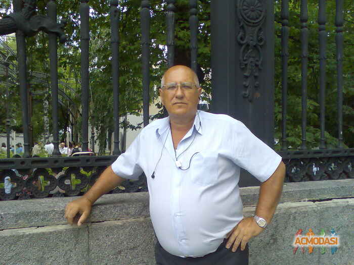 Виталий Иосифович Адаменко фото №429806. Загружено 16 Июня 2013