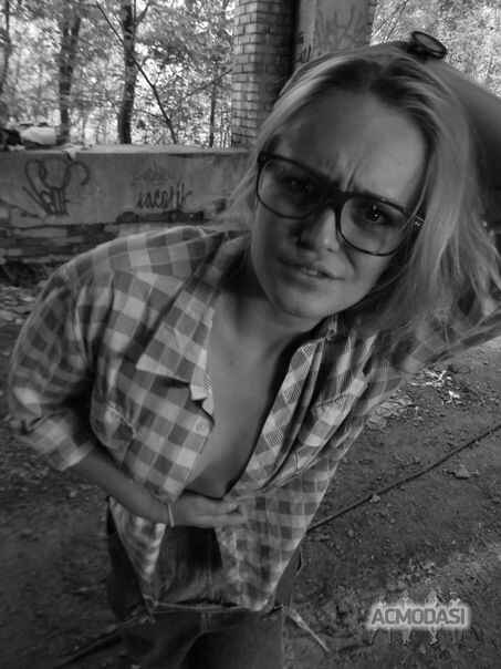 Юлия Владиславовна Шелекето фото №588357. Загружено 03 Февраля 2014