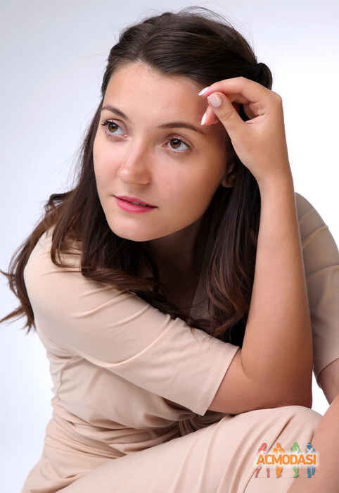 Юлия Игоревна Тюменцева фото №439594. Загружено 02 Июля 2013