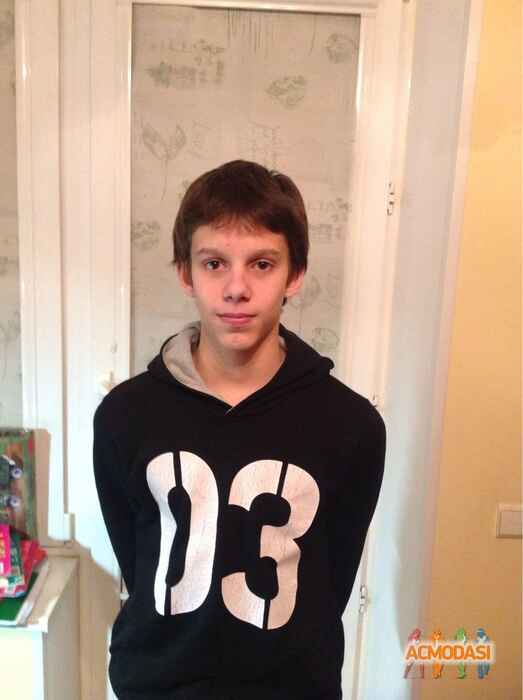 Максим Константинович Суровщиков фото №881672. Загружено 03 Июля 2015