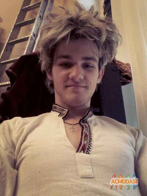 Валера Леонидович Чеботарь фото №871389. Загружено 09 Июня 2015